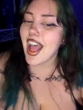 Snapshot of Cutegothcrybabyx chatting on 6, 12, 2024 Cutegothcrybabyx online show from 6, 12, 2024