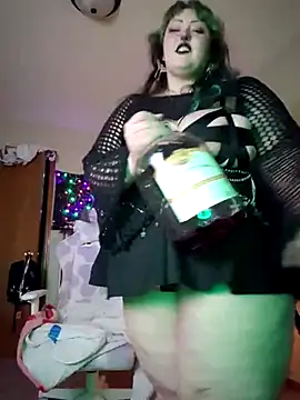 Snapshot of Cutegothcrybabyx chatting on 22, 2, 2025 Cutegothcrybabyx online show from 22, 2, 2025