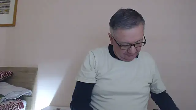 YOU6me online show from 8, 11, 2025