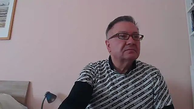 YOU6me online show from 23, 11, 2025