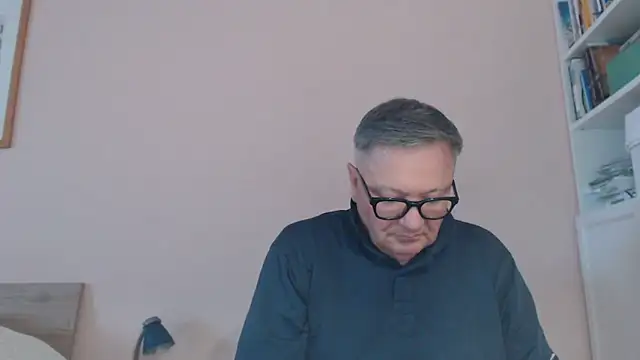 Snapshot of YOU6me chatting on 11, 5, 2026 YOU6me online show from 11, 5, 2026