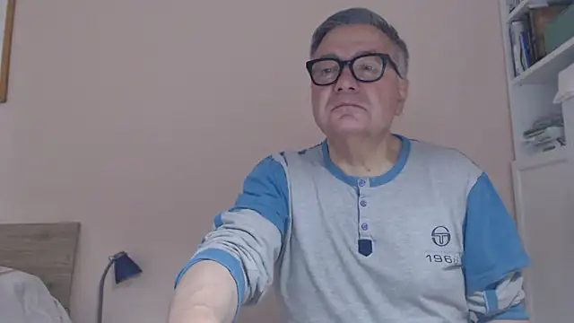 Snapshot of YOU6me chatting on 13, 6, 2026 YOU6me online show from 13, 6, 2026
