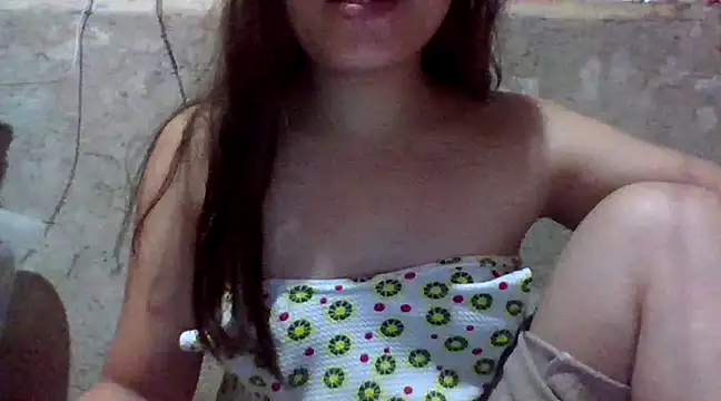 Beatrice143 online show from 4, 1, 2025