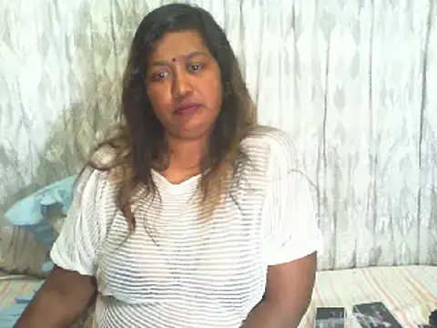 Snapshot of Mammabear_4u chatting on 8, 1, 2025 Mammabear 4u online show from 8, 1, 2025