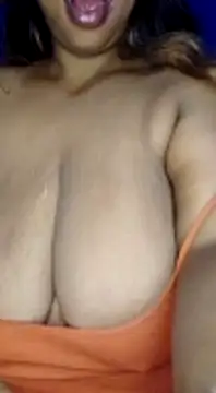 winterqueenx online show from 12, 1, 2025