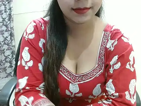 LovingPihu online show from 18, 4, 2026