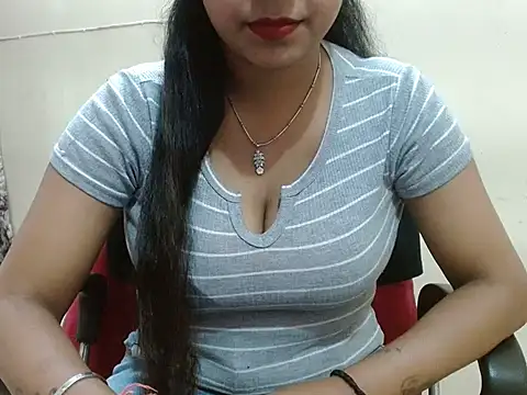 LovingPihu online show from 23, 4, 2026