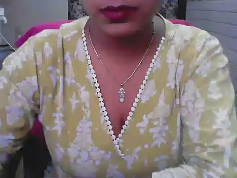LovingPihu online show from 5, 6, 2026