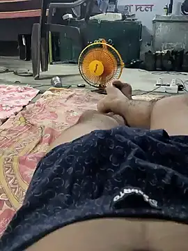 Cute boy 690 online show from 8, 9, 2025