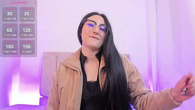 Danny  Smith online show from 8, 10, 2025