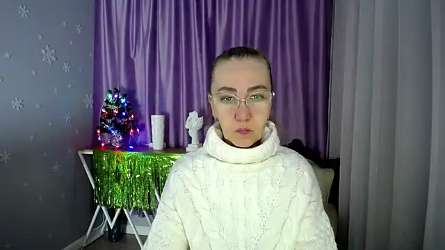 Snapshot of queen_a_n_i chatting on 10, 1, 2025 queen a n i online show from 10, 1, 2025