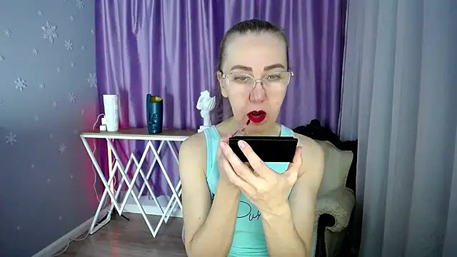 Snapshot of queen_a_n_i chatting on 31, 1, 2025 queen a n i online show from 31, 1, 2025