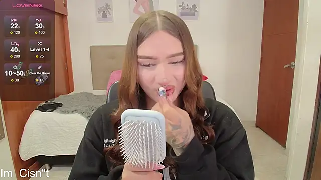 Snapshot of Miley_Baker chatting on 7, 2, 2025 Miley Baker online show from 7, 2, 2025