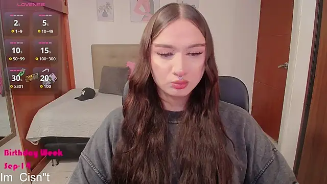 Snapshot of Miley_Baker chatting on 22, 9, 2025 Miley Baker online show from 22, 9, 2025