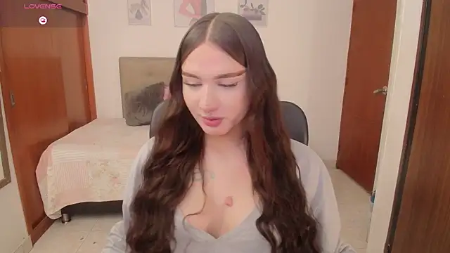 Snapshot of Miley_Baker chatting on 18, 11, 2025 Miley Baker online show from 18, 11, 2025