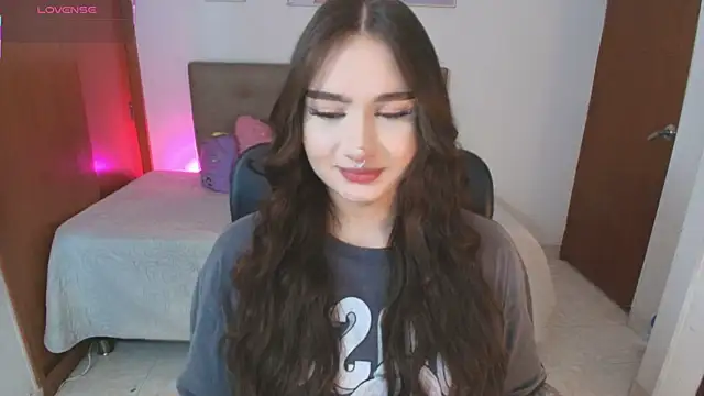 Miley Baker online show from 21, 4, 2026