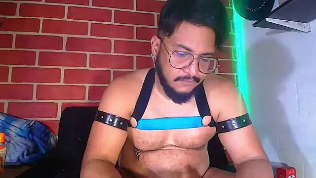 Snapshot of the_master_foal_ chatting on 26, 1, 2025 the master foal online show from 26, 1, 2025