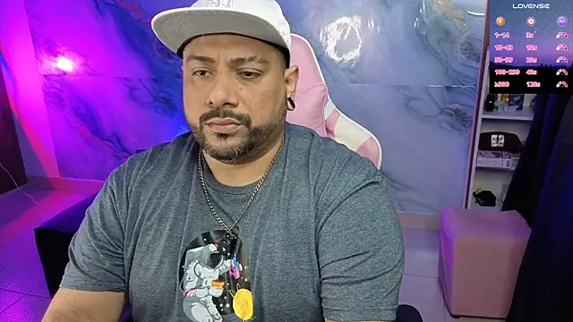 jacoob woods online show from 28, 4, 2026