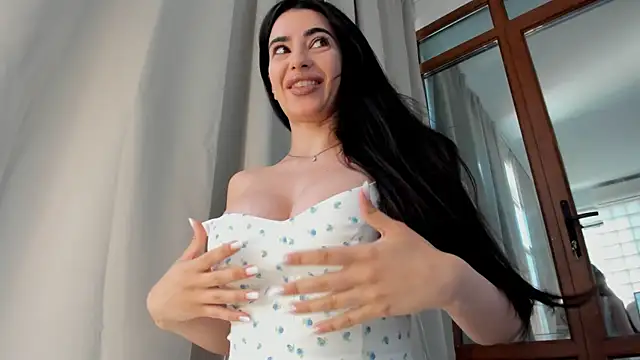Naila18 online show from 13, 7, 2026