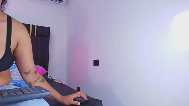 lay navas online show from 2, 12, 2025