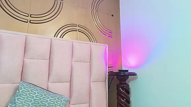 valeriaa19 online show from 15, 2, 2026