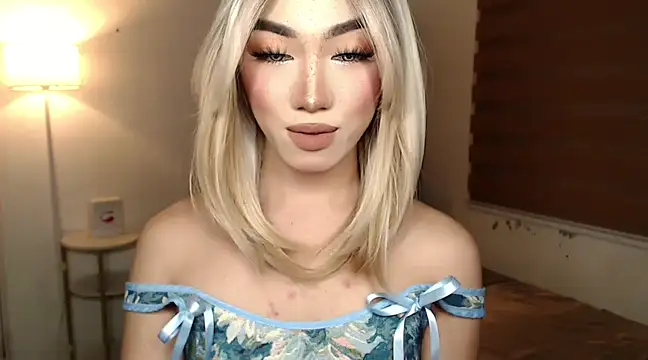 Local Hoelyx online show from 15, 3, 2025