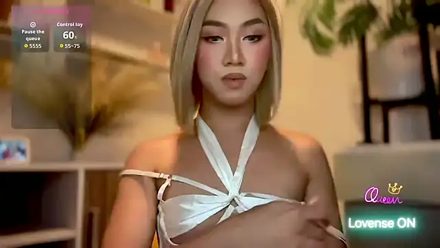 Local Hoelyx online show from 25, 4, 2026