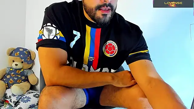 Snapshot of JorsMontero chatting on 11, 11, 2025 JorsMontero online show from 11, 11, 2025