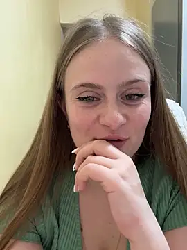 Snapshot of SophiaSweet_ chatting on 26, 3, 2026 SophiaSweet online show from 26, 3, 2026