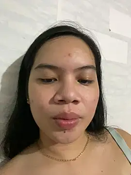 Hebefemme online show from 9, 3, 2025