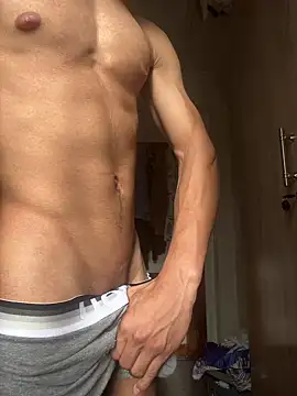 reyadXxxx online show from 7, 8, 2026