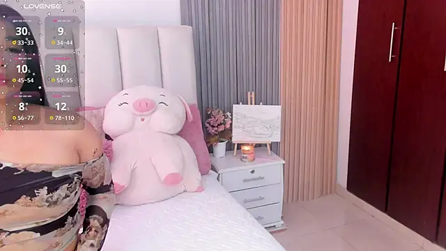 Skcarlet beckett online show from 18, 9, 2025