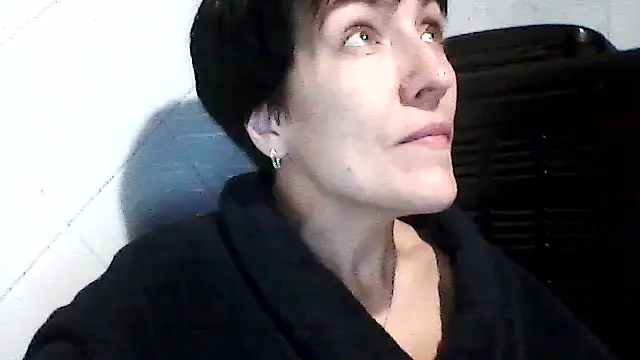 SunnyAmorre online show from 29, 9, 2025