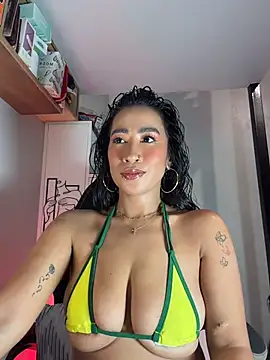 AsianMilfSheryl online show from 28, 7, 2026