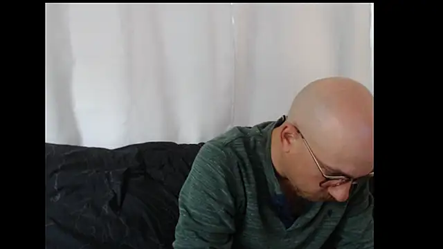 Snapshot of whiskyjane69 chatting on 16, 9, 2025 whiskyjane69 online show from 16, 9, 2025