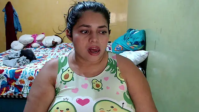 yulieth bbw online show from 15, 9, 2025