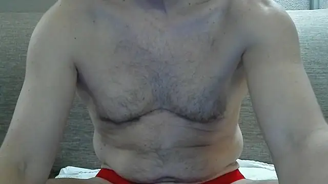 Snapshot of slickshavedballs chatting on 10, 3, 2025 slickshavedballs online show from 10, 3, 2025