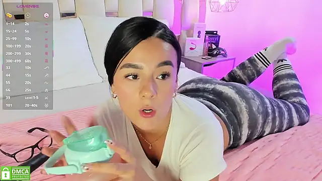 Snapshot of _dinna chatting on 13, 2, 2025 dinna online show from 13, 2, 2025