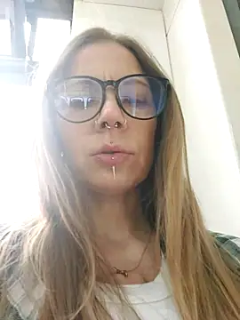 alexandra zaryanova online show from 20, 7, 2026