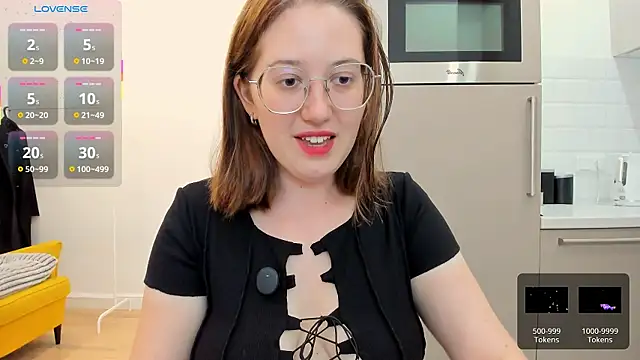 Charmy Gracy online show from 23, 6, 2026