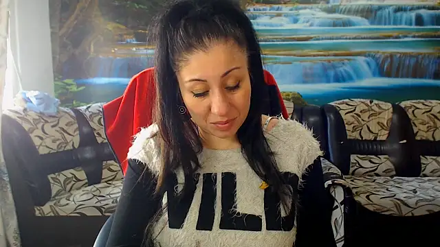 Snapshot of MoistMady chatting on 4, 3, 2026 MoistMady online show from 4, 3, 2026