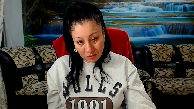 Snapshot of MoistMady chatting on 6, 3, 2026 MoistMady online show from 6, 3, 2026