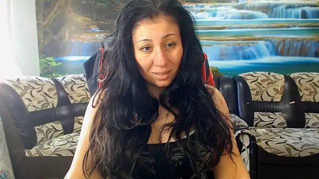 Snapshot of MoistMady chatting on 7, 3, 2026 MoistMady online show from 7, 3, 2026