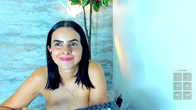 Amelia Myers online show from 12, 3, 2025