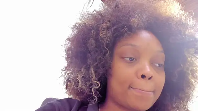 Snapshot of sweetlinddsay chatting on 28, 2, 2025 sweetlinddsay online show from 28, 2, 2025