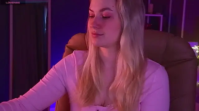 elinanortas online show from 15, 3, 2025