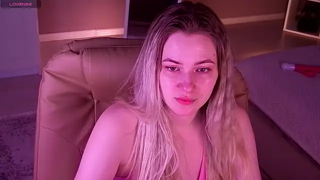 elinanortas online show from 9, 9, 2025