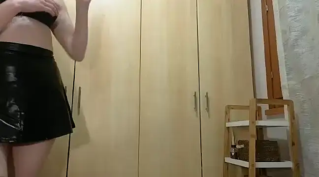 vanda26hot online show from 23, 2, 2025