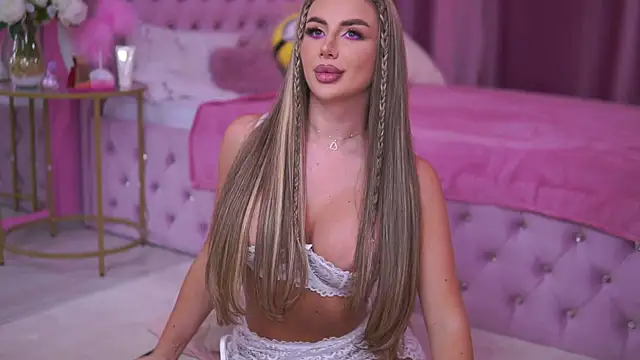 AshleySinn online show from 22, 3, 2025