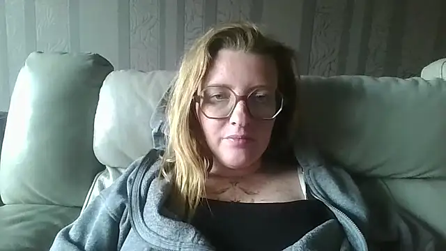 LiquidLeonie online show from 9, 5, 2026